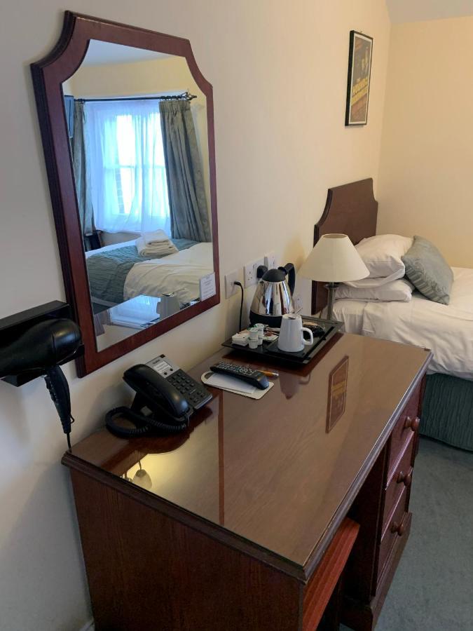 Peregrine House Guest house