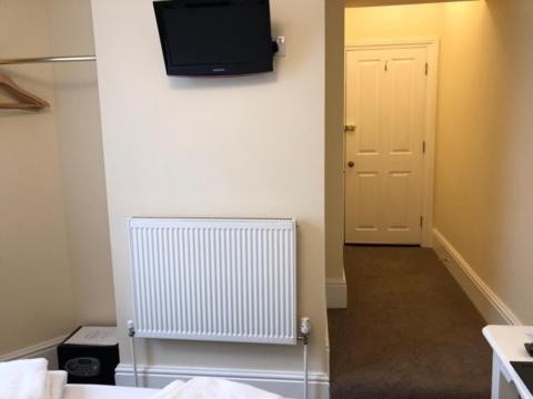 Peregrine House Guest house