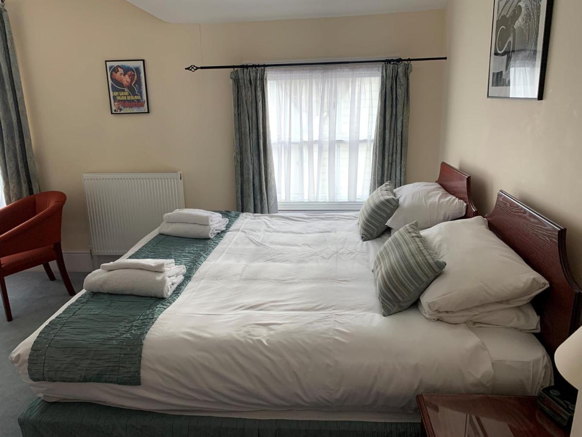 Guest house Peregrine House Canterbury