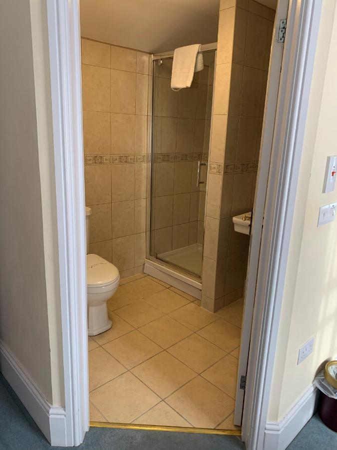 Peregrine House Guest house