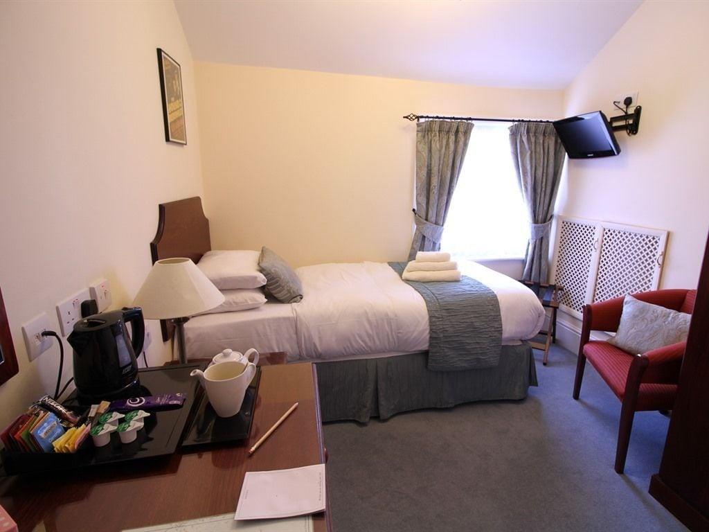 Peregrine House 4* Canterbury